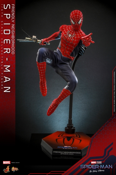 Hot-Toys-SMNWH-Friendly-Neighborhood-SM-collectible-figure_PR1