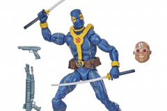 Deadpool-Blue-X-Men-Outfit-Official-Photo-Loose