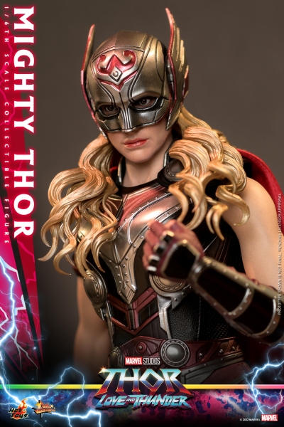 Hot-Toys-Thor-4-Mighty-Thor-collectible-figure_PR5